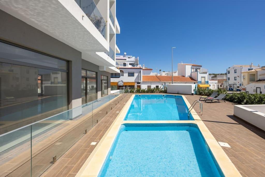 The Hub Central Apartment Burgau Bagian luar foto