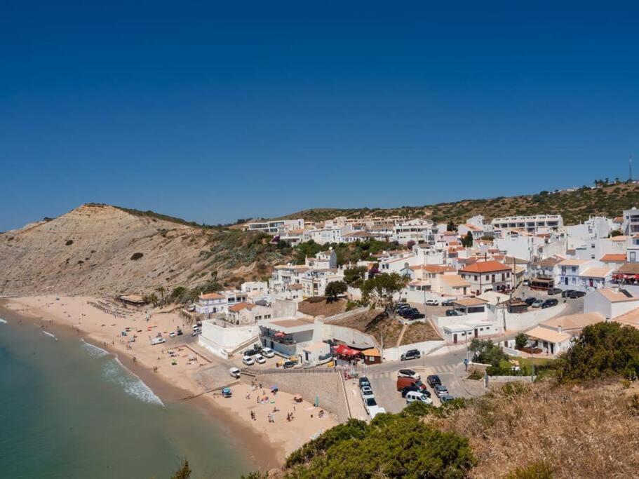 The Hub Central Apartment Burgau Bagian luar foto
